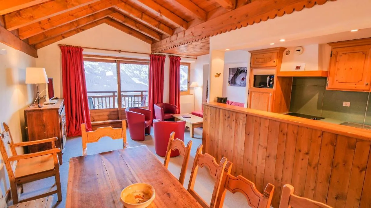 Les Appartments Du Merilys Meribel 0*,